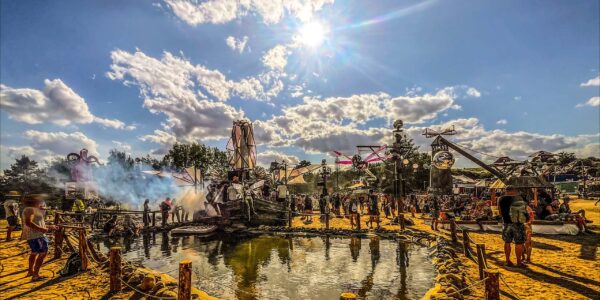 Foto dagboek – № 19620 – Loon op zand